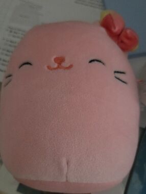 SQUISHMALLOWS Wilka, The Cat Plush